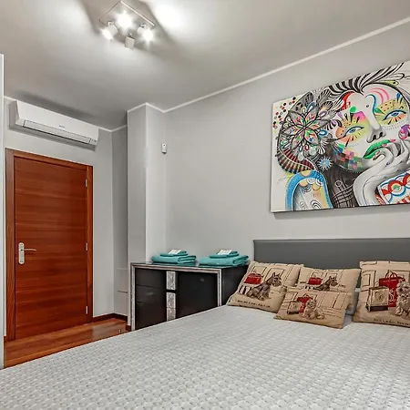 23 Caldera Del Rey Near Siam Park *