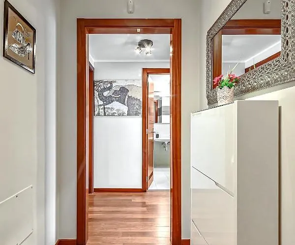 23 Caldera Del Rey Near Siam Park